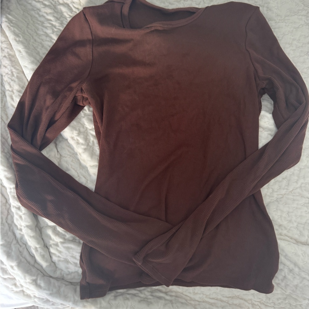 Alo Yoga Ribbed Modal Long sleeve in brownstone
